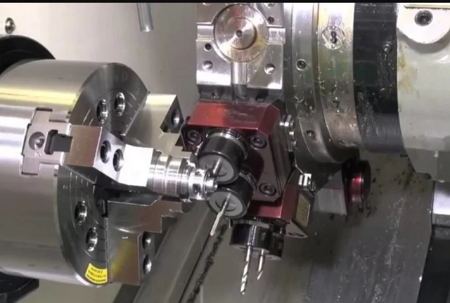 Gá dao gia công trên máy CNC