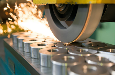 Gia công CNC bằng máy mài CNC Gia công CNC bằng máy mài CNC