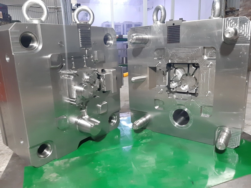 gia công đúc áp lực