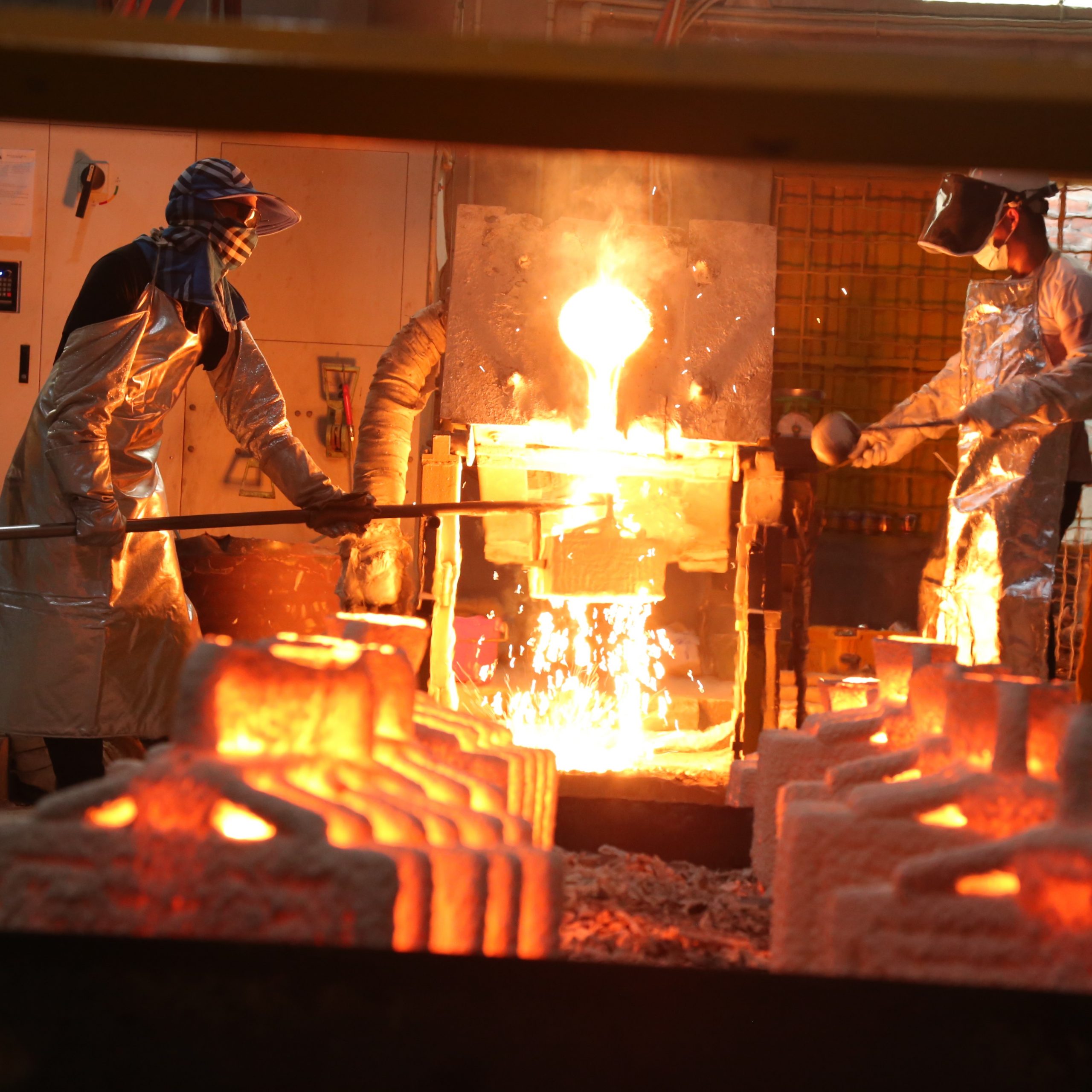 gia công đúc vỏ mỏng