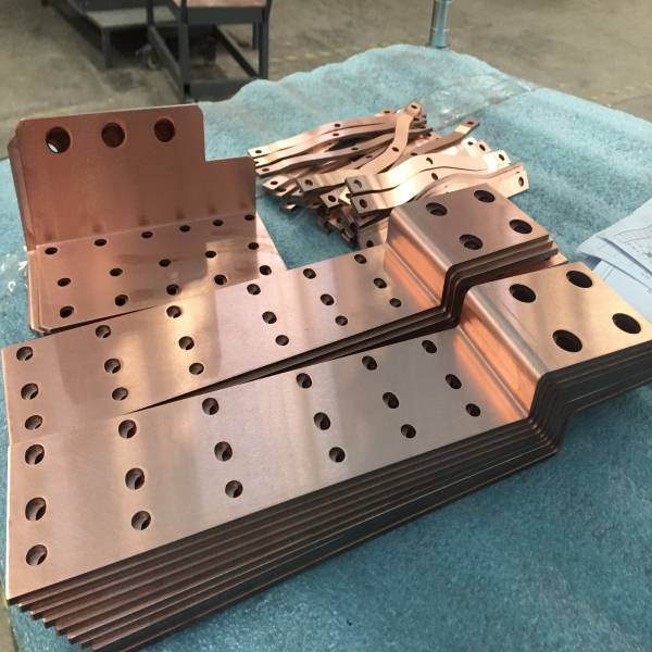 Bus bar bằng đồng cắt laser CNC