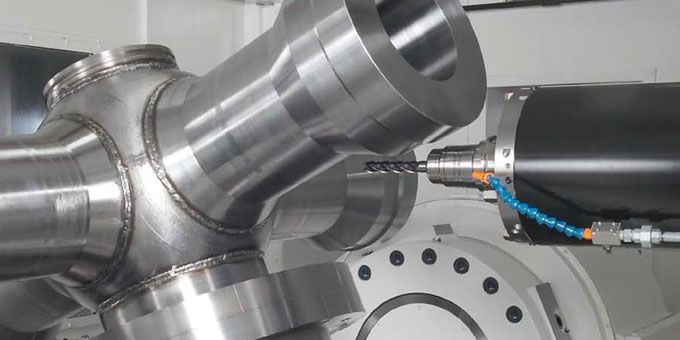 So sánh CNC 3 trục và CNC 5 trục So sánh CNC 3 trục và CNC 5 trục